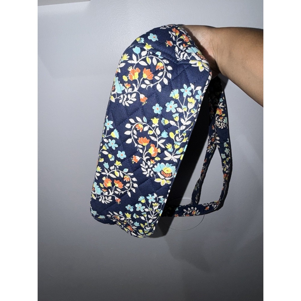 Vera Bradley Purse Chandelier Floral Shoulder Bag Pockets Zip Close Small Tote F - Picture 6 of 9